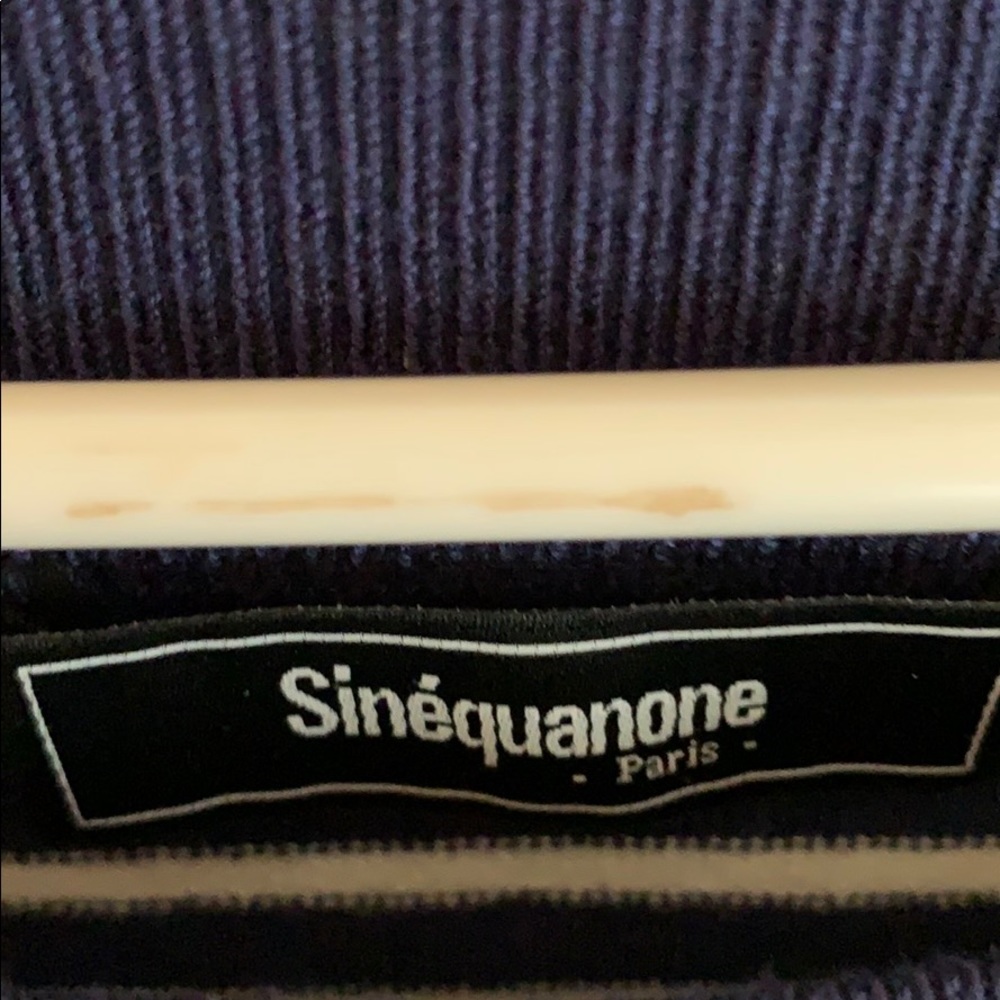 Sweater - Picture 3 of 3